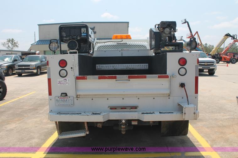 image for item C2796 2007 Ford F350 XL Super Duty service truck