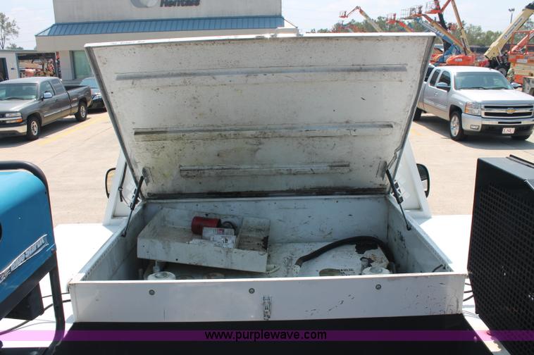 image for item C2796 2007 Ford F350 XL Super Duty service truck