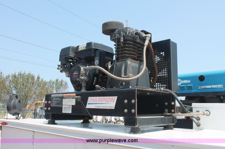 image for item C2796 2007 Ford F350 XL Super Duty service truck