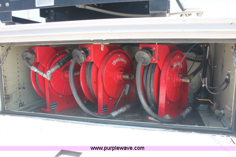 image for item C2796 2007 Ford F350 XL Super Duty service truck