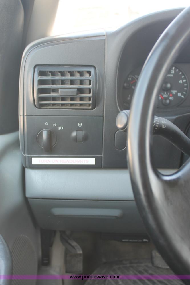 image for item C2797 2006 Ford F350 XL Super Duty service truck