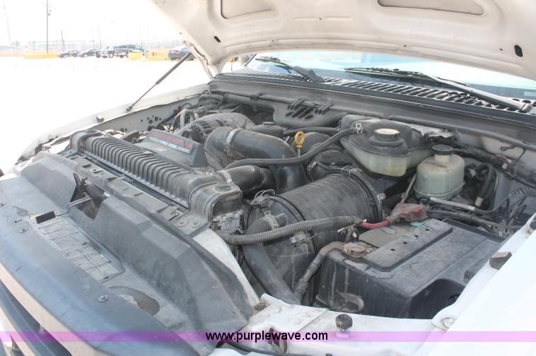 image for item C2797 2006 Ford F350 XL Super Duty service truck