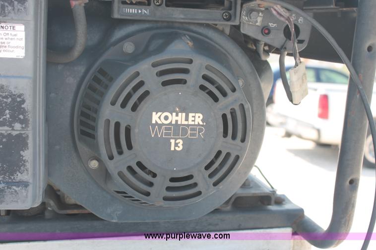 image for item C2797 2006 Ford F350 XL Super Duty service truck