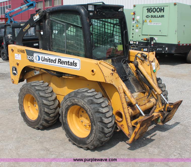 image for item C2798 2006 John Deere 320 skid steer