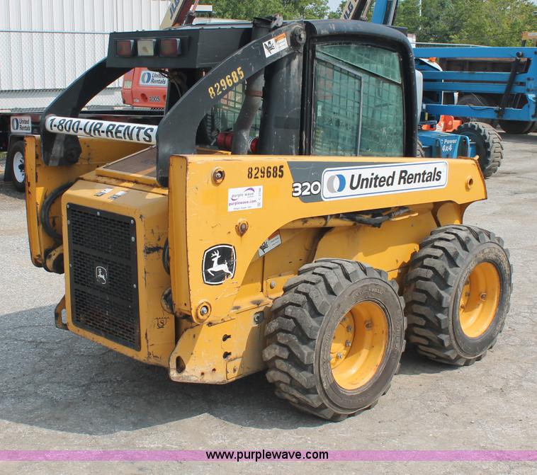 image for item C2798 2006 John Deere 320 skid steer