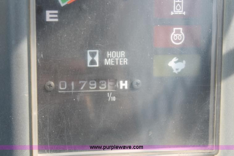 image for item C2799 2006 Takeuchi TL130 track skid steer