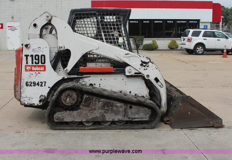 image for item C2800 2006 Bobcat T190 track skid steer