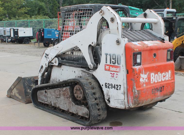 image for item C2800 2006 Bobcat T190 track skid steer