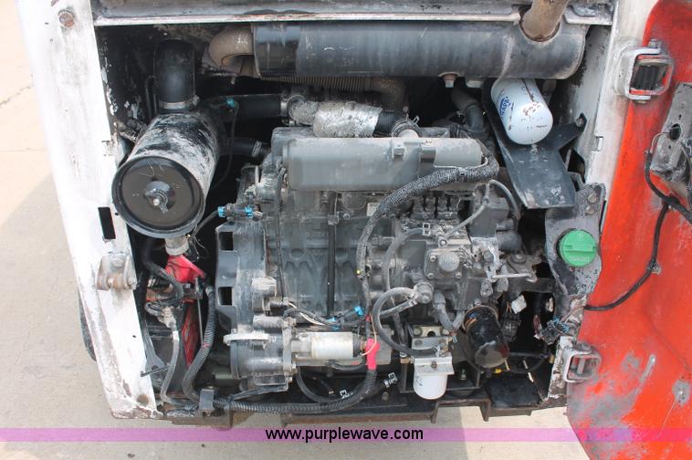 image for item C2800 2006 Bobcat T190 track skid steer