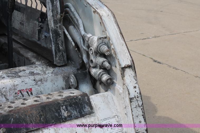 image for item C2800 2006 Bobcat T190 track skid steer