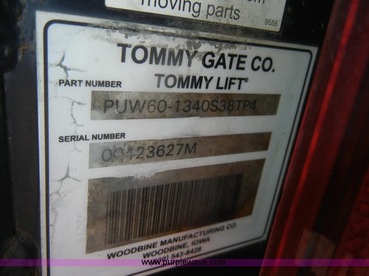 image for item D4627 2007 Ford F250 Super Duty XL pickup truck