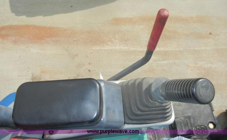 image for item D4631 2007 IHI 15NX2 mini excavator