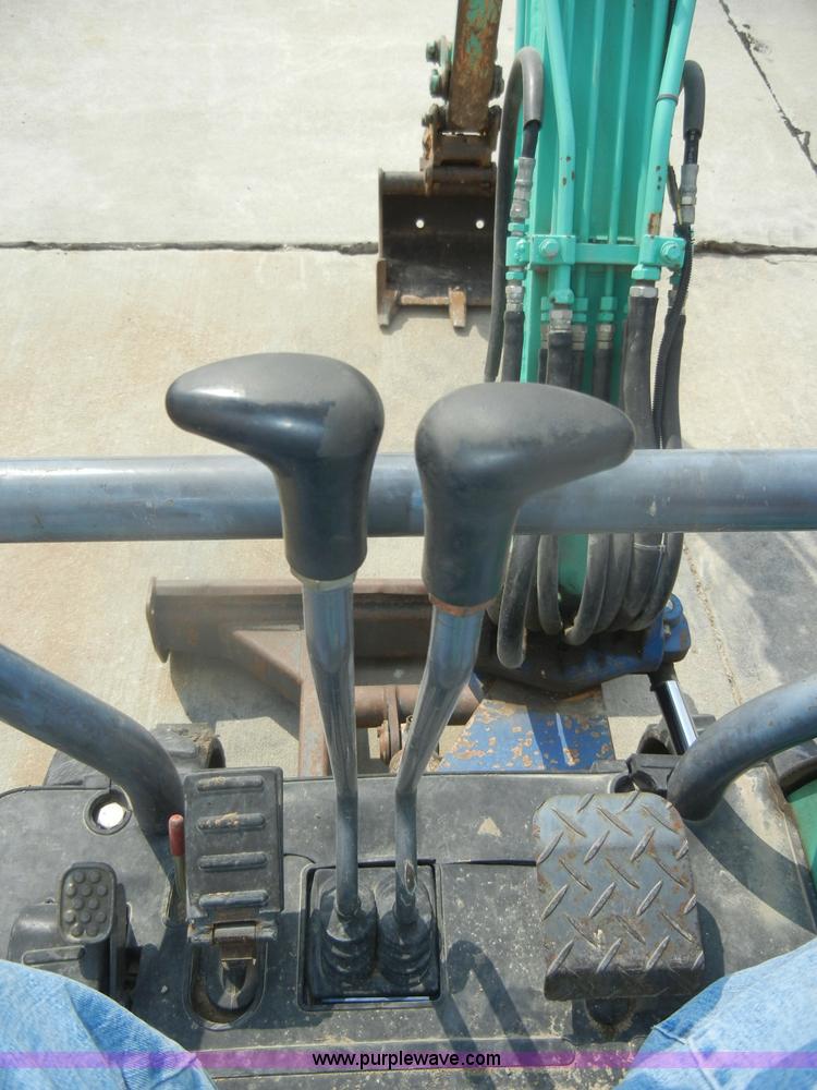 image for item D4631 2007 IHI 15NX2 mini excavator