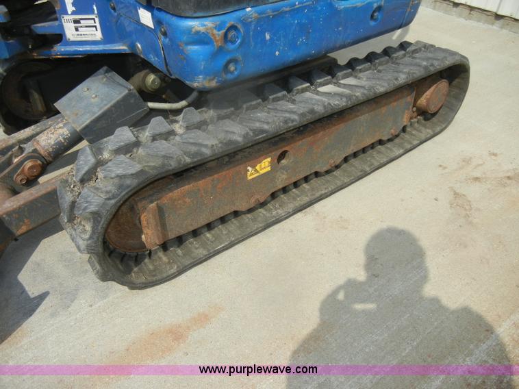 image for item D4631 2007 IHI 15NX2 mini excavator