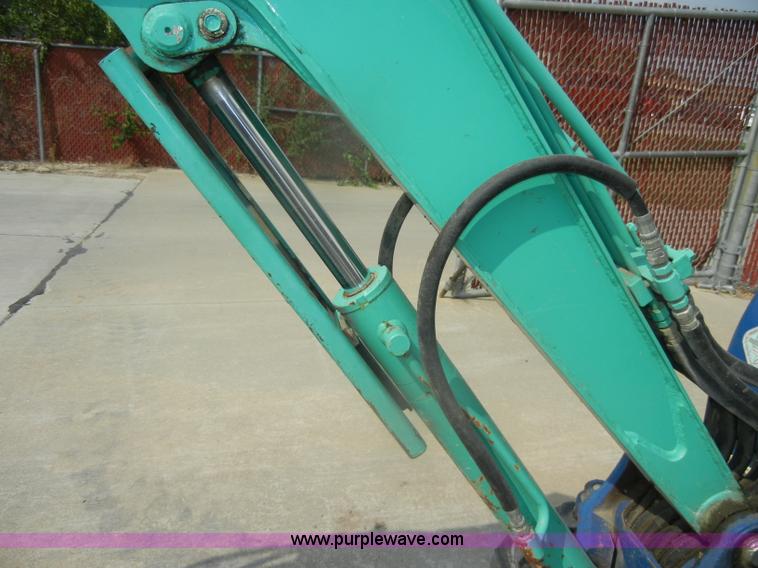image for item D4631 2007 IHI 15NX2 mini excavator