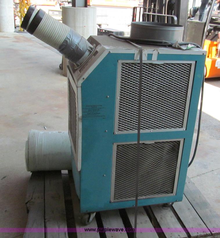 image for item E2083 2003 Spot Cool Classic Plus 14 mobile AC unit