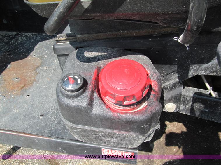 image for item E2091 2008 John Deere Gator HPX utility vehicle