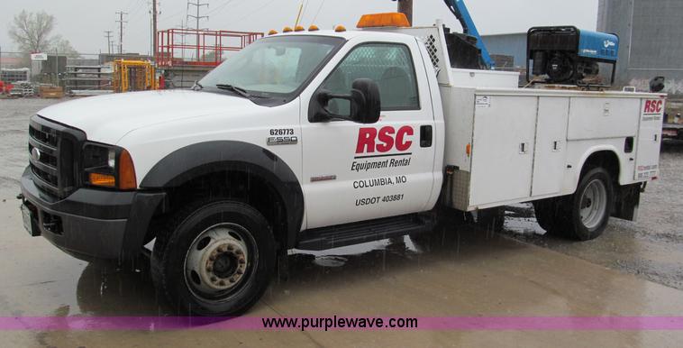 image for item E2106 2006 Ford F550 XL Super Duty service truck