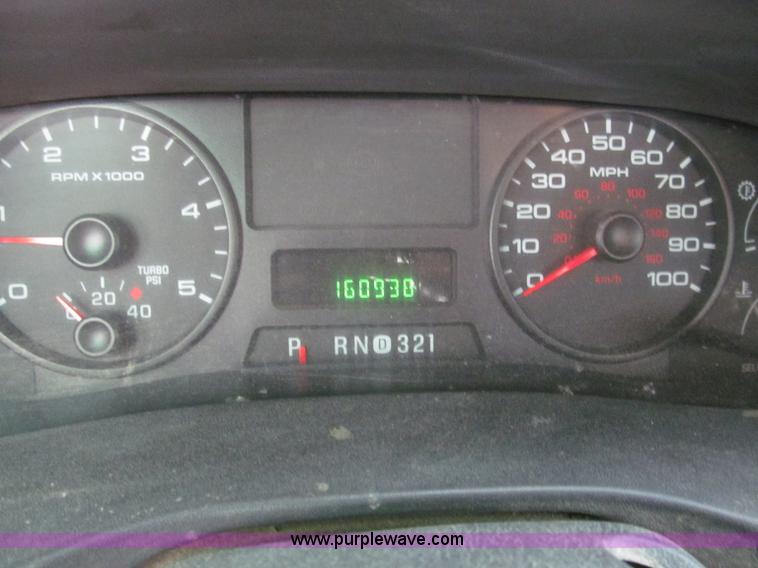 image for item E2106 2006 Ford F550 XL Super Duty service truck