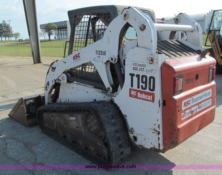 image for item E2127 2007 Bobcat T190 track skid steer