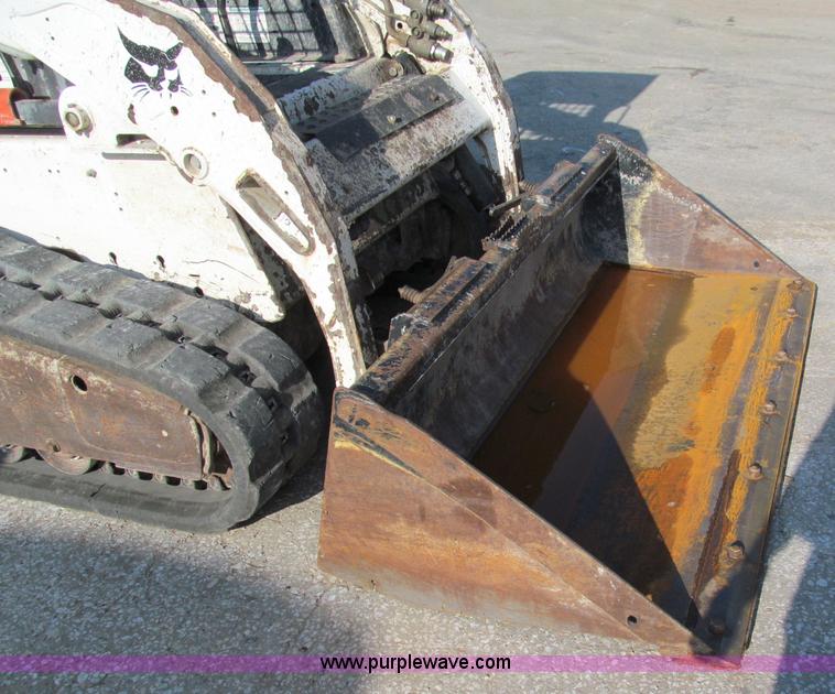 image for item E2127 2007 Bobcat T190 track skid steer