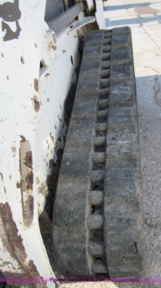 image for item E2127 2007 Bobcat T190 track skid steer