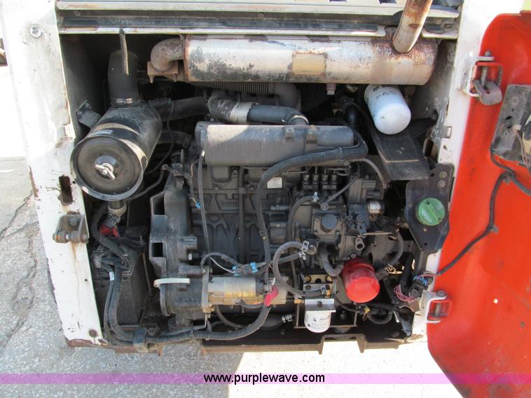 image for item E2127 2007 Bobcat T190 track skid steer