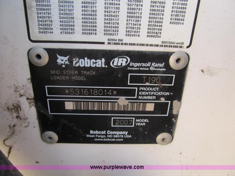 image for item E2127 2007 Bobcat T190 track skid steer