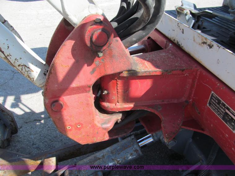 image for item E2129 2006 Takeuchi TB016 compact excavator