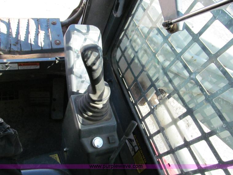 image for item E2130 2006 Takeuchi TL130C track skid steer