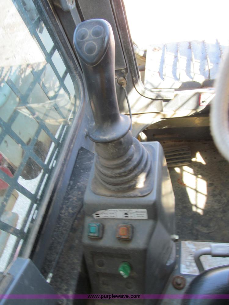 image for item E2130 2006 Takeuchi TL130C track skid steer