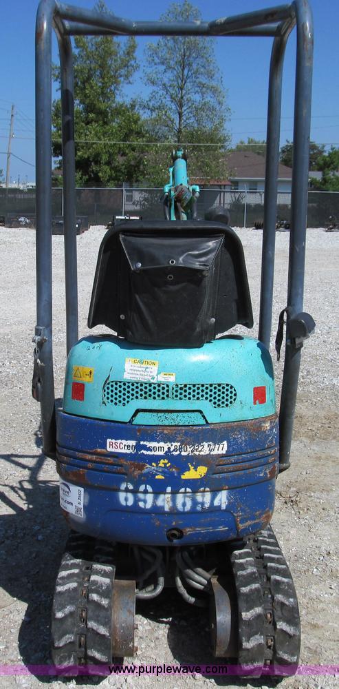 image for item E3502 2007 IHI 9NX mini excavator