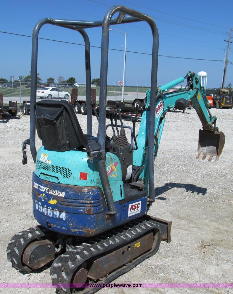image for item E3502 2007 IHI 9NX mini excavator