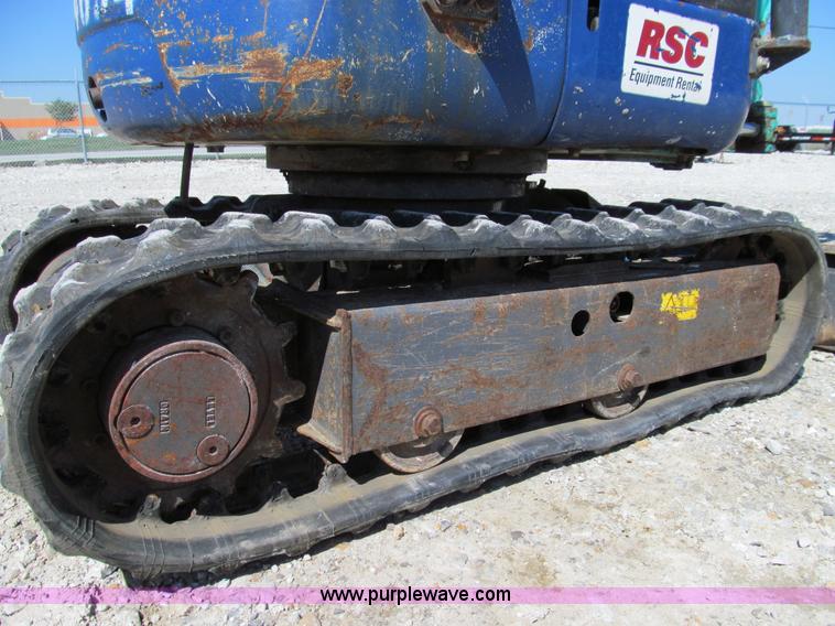 image for item E3502 2007 IHI 9NX mini excavator