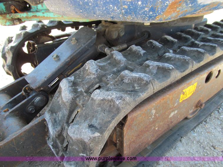image for item E3502 2007 IHI 9NX mini excavator