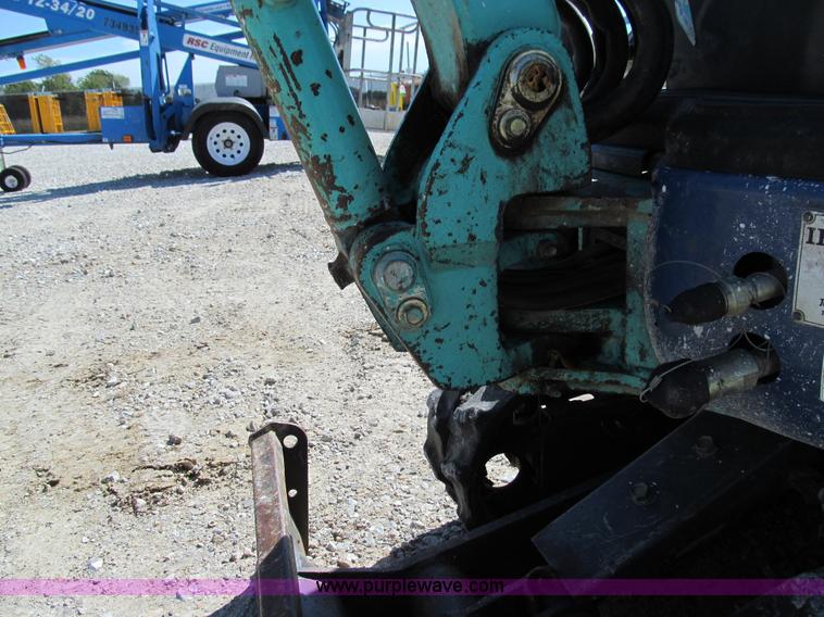 image for item E3502 2007 IHI 9NX mini excavator
