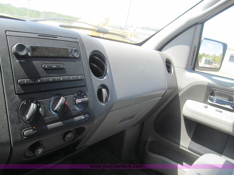 image for item F4543 2007 Ford F150 SuperCab pickup truck