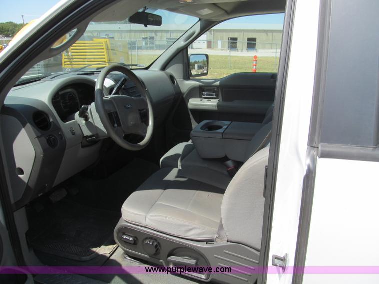 image for item F4543 2007 Ford F150 SuperCab pickup truck