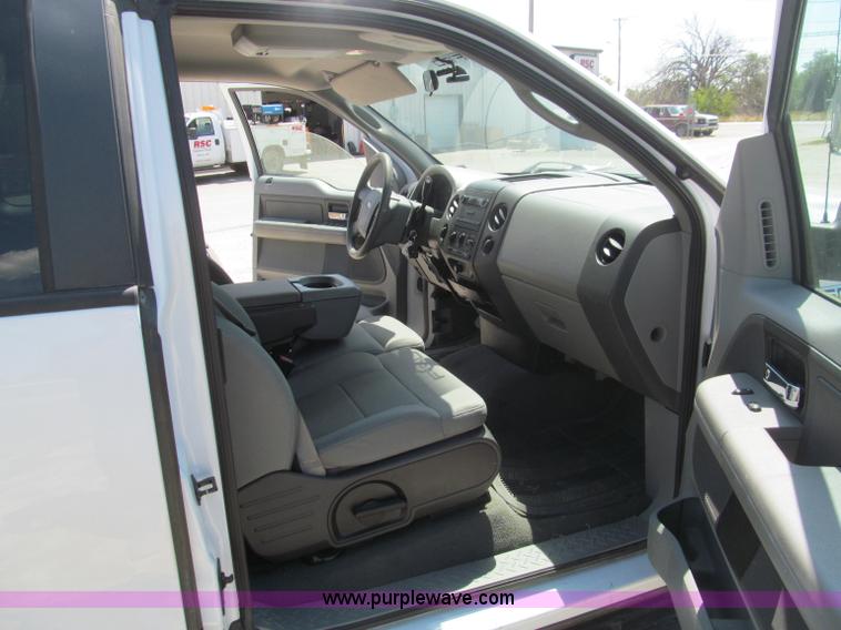 image for item F4543 2007 Ford F150 SuperCab pickup truck