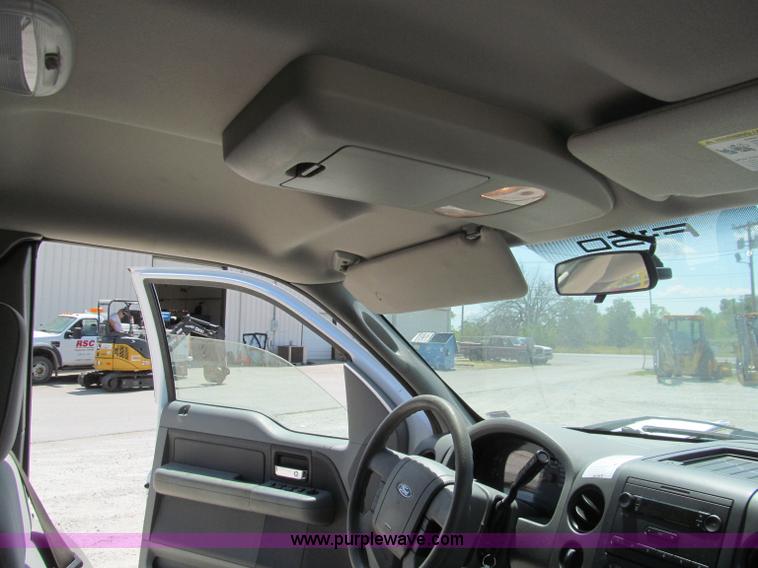 image for item F4543 2007 Ford F150 SuperCab pickup truck