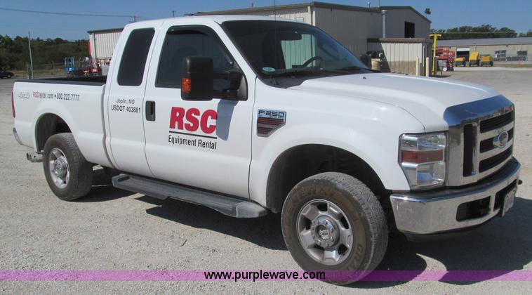 image for item F4544 2008 Ford F250 XLT Super Duty SuperCab pickup truck