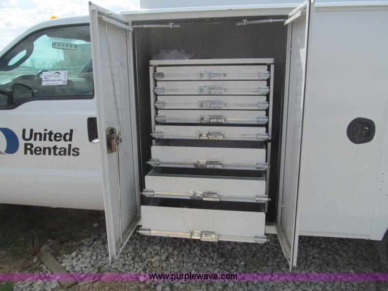 image for item F4545 2007 Ford F550 XL Super Duty service truck