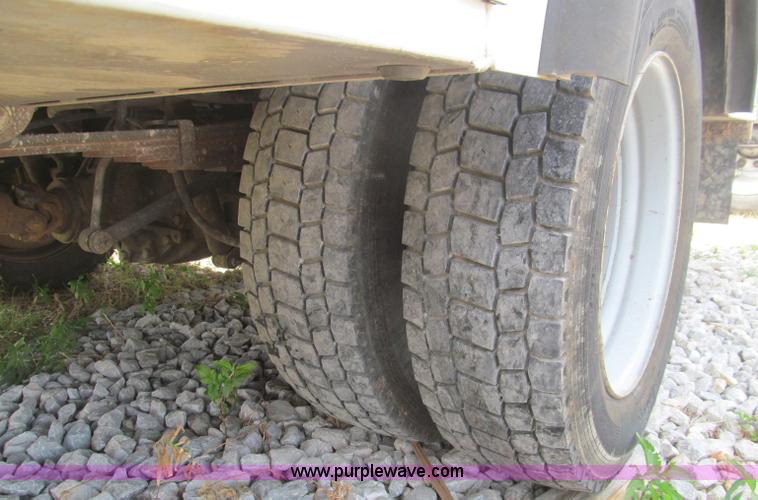 image for item F4545 2007 Ford F550 XL Super Duty service truck