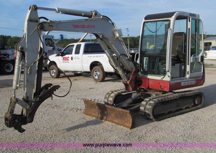 image for item F4571 2006 Takeuchi TB135 compact excavator