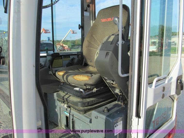 image for item F4571 2006 Takeuchi TB135 compact excavator