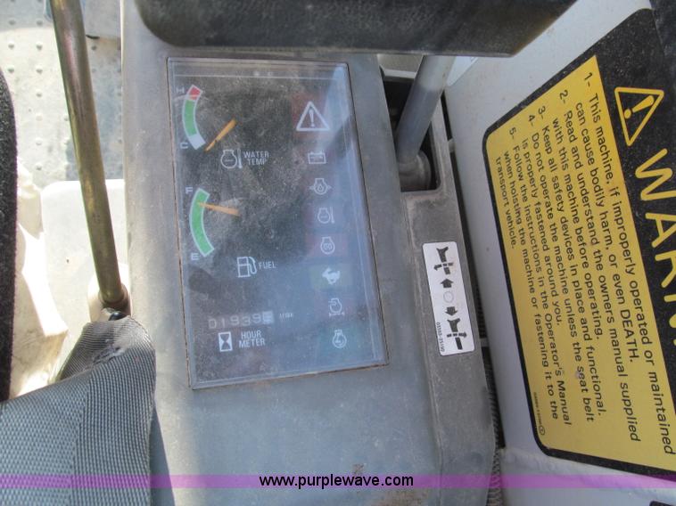 image for item F4571 2006 Takeuchi TB135 compact excavator