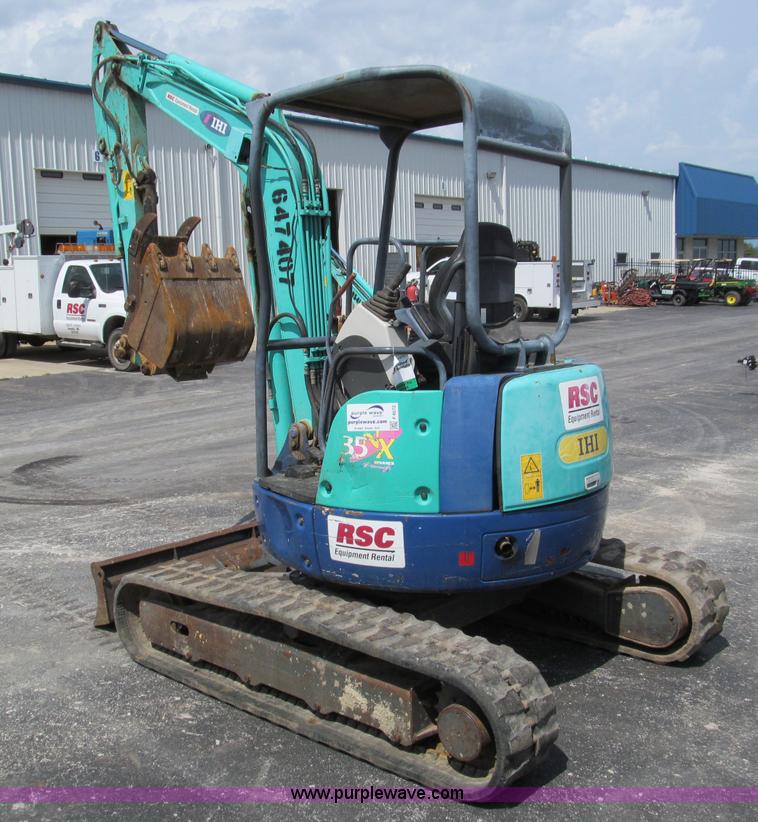 image for item F4572 2006 IHI 35NX2 mini excavator