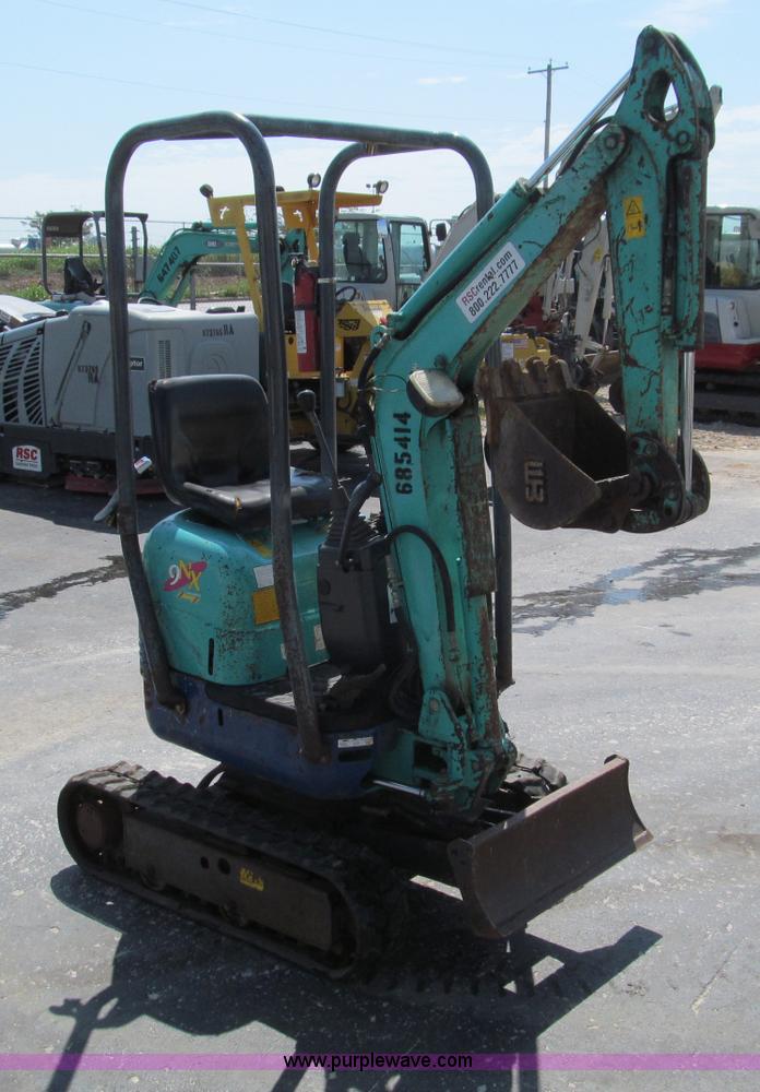 image for item F4574 2007 IHI 9NX2 mini excavator