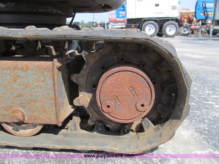 image for item F4574 2007 IHI 9NX2 mini excavator