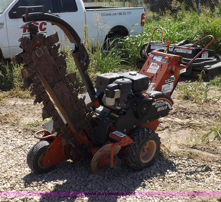 image for item F6014 2007 Ditch Witch 1330H walk behind trencher
